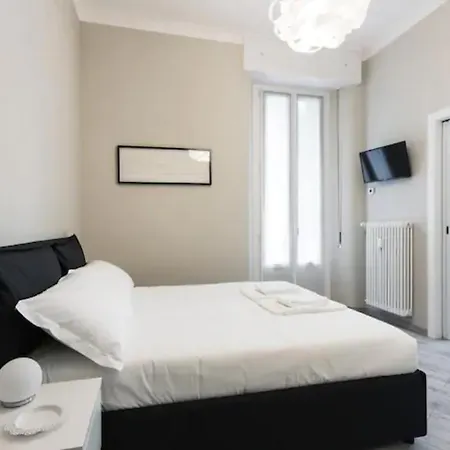דירה Citta Studi Bright And Stylish Flat With Balcony מילאנו
