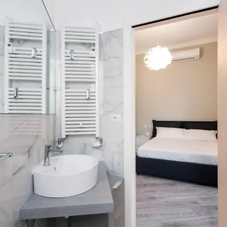 דירה Citta Studi Bright And Stylish Flat With Balcony מילאנו