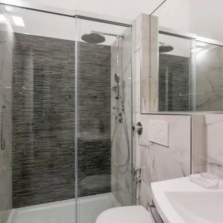 Citta Studi Bright And Stylish Flat With Balcony דירה מילאנו