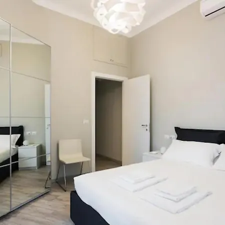 Citta Studi Bright And Stylish Flat With Balcony * ミラノ